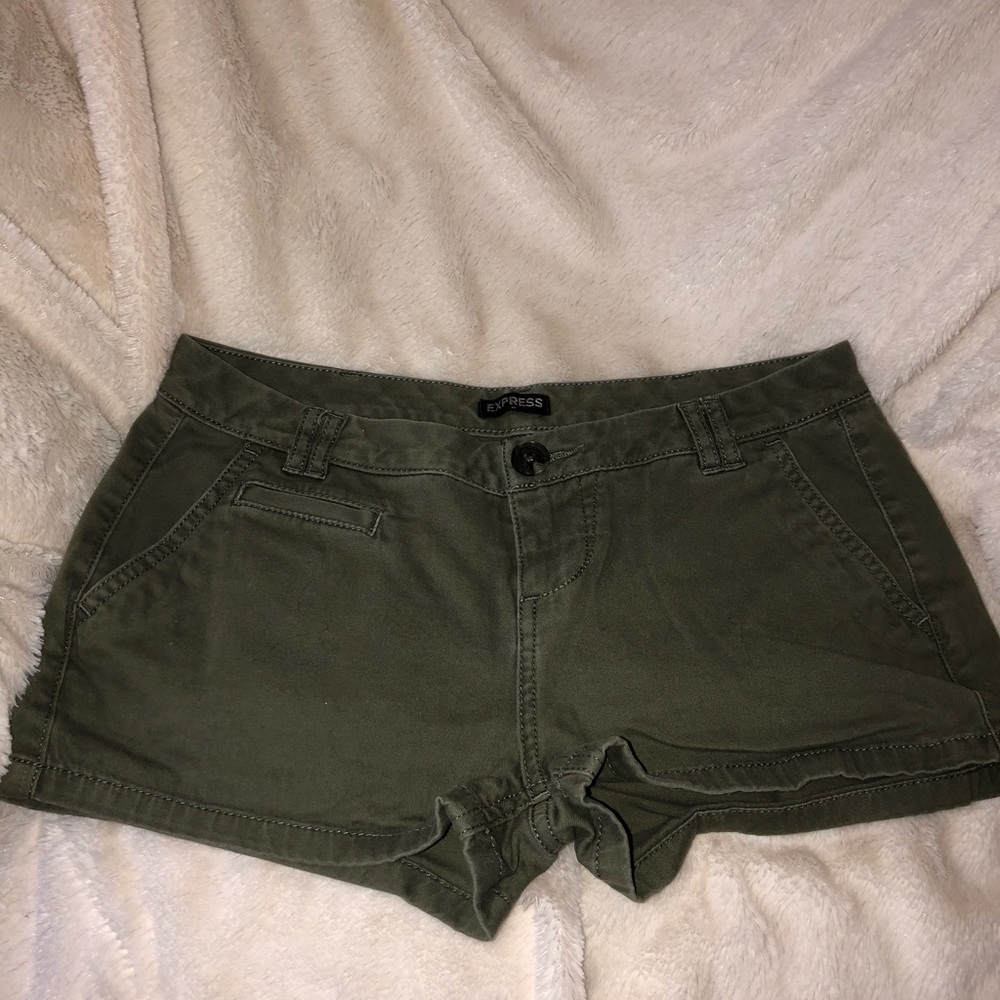 Express shorts